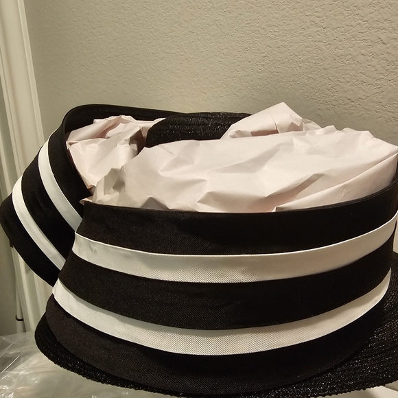 Dramatically Unique Couture Sculpted Piano Hat Kentucky Derby Church Sho… - Picture 11 of 16